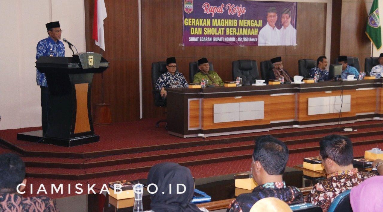 Kabupaten Ciamis Budayakan Lagi Maghrib Mengaji dan Shalat Berjamaah