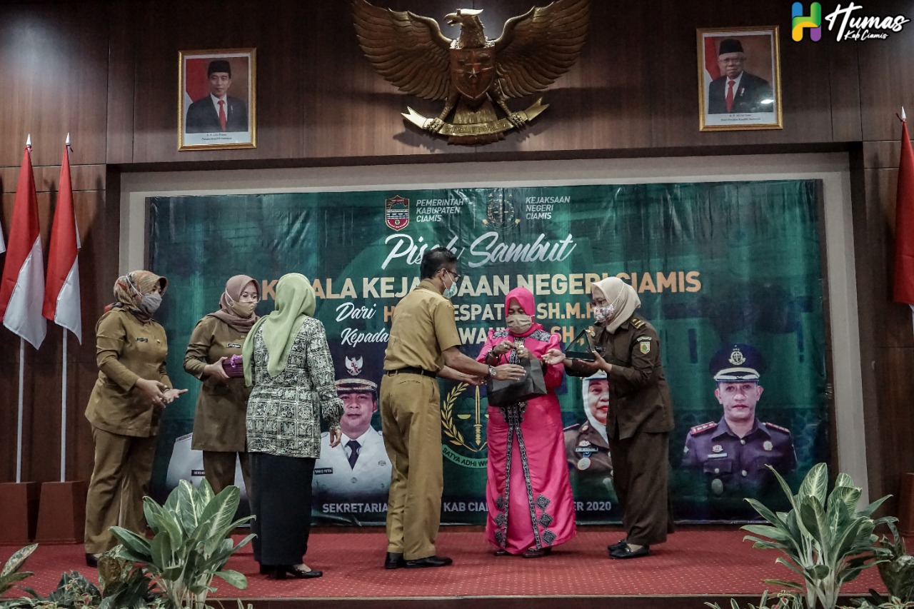 Bupati Ciamis Hadiri Acara Pisah Sambut Kajari Ciamis