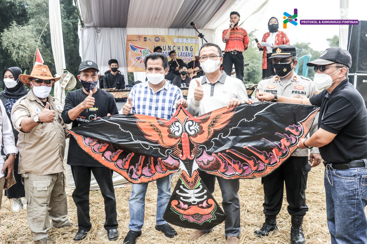 Launching Layang-Layang Hias, Wabup Ciamis : Pandemi Bukan Hambatan Untuk Tetap Berkreasi dan Berinovasi