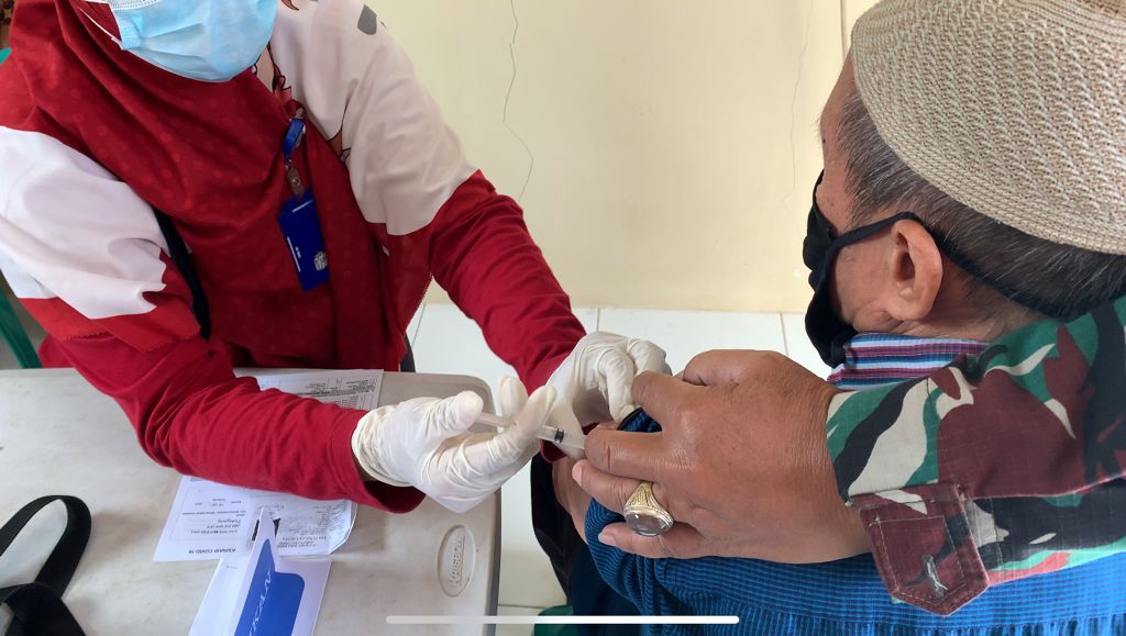 Akselerasi Vaksinasi Covid-19, Pemkab Ciamis Gelar Vaksinasi Tahap 1 di Pasar Galuh Kawali