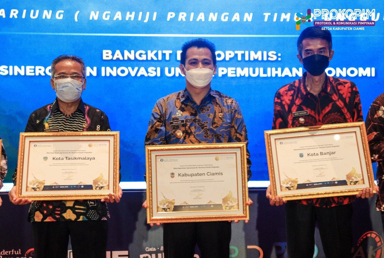 Dorong Perkembangan Desa Digital, Pemkab Ciamis Raih Penghargaan dari Bank Indonesia