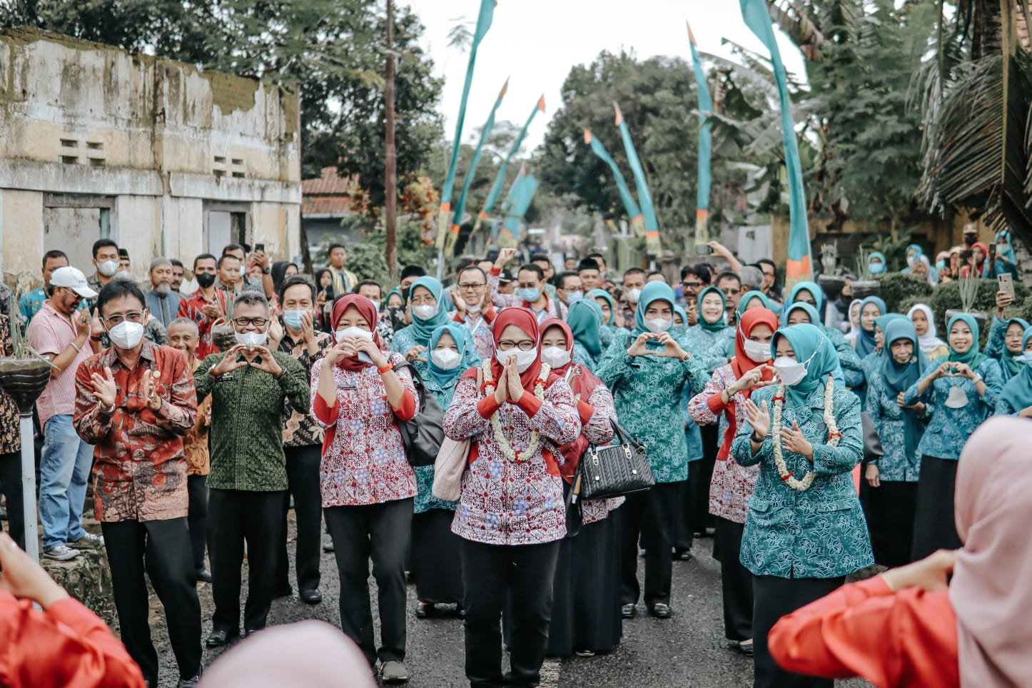 Bupati Ciamis didampingi Ketua TP PKK Sambut Team Recheking Provinsi Jawa Barat