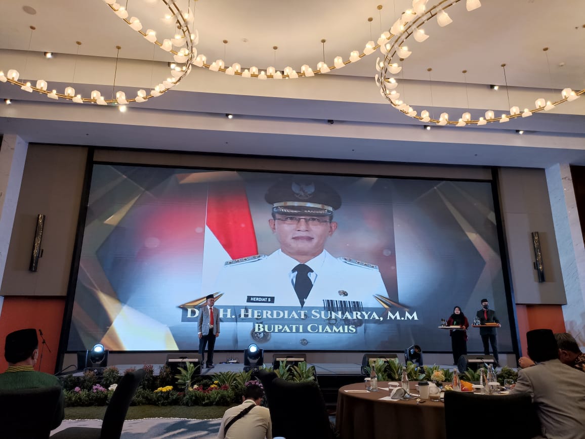 Jadi Juara Umum Baznas Jabar Award 2022, ini 8 Kategori Mulia Yang berhasil Dimenangi Kab. Ciamis.