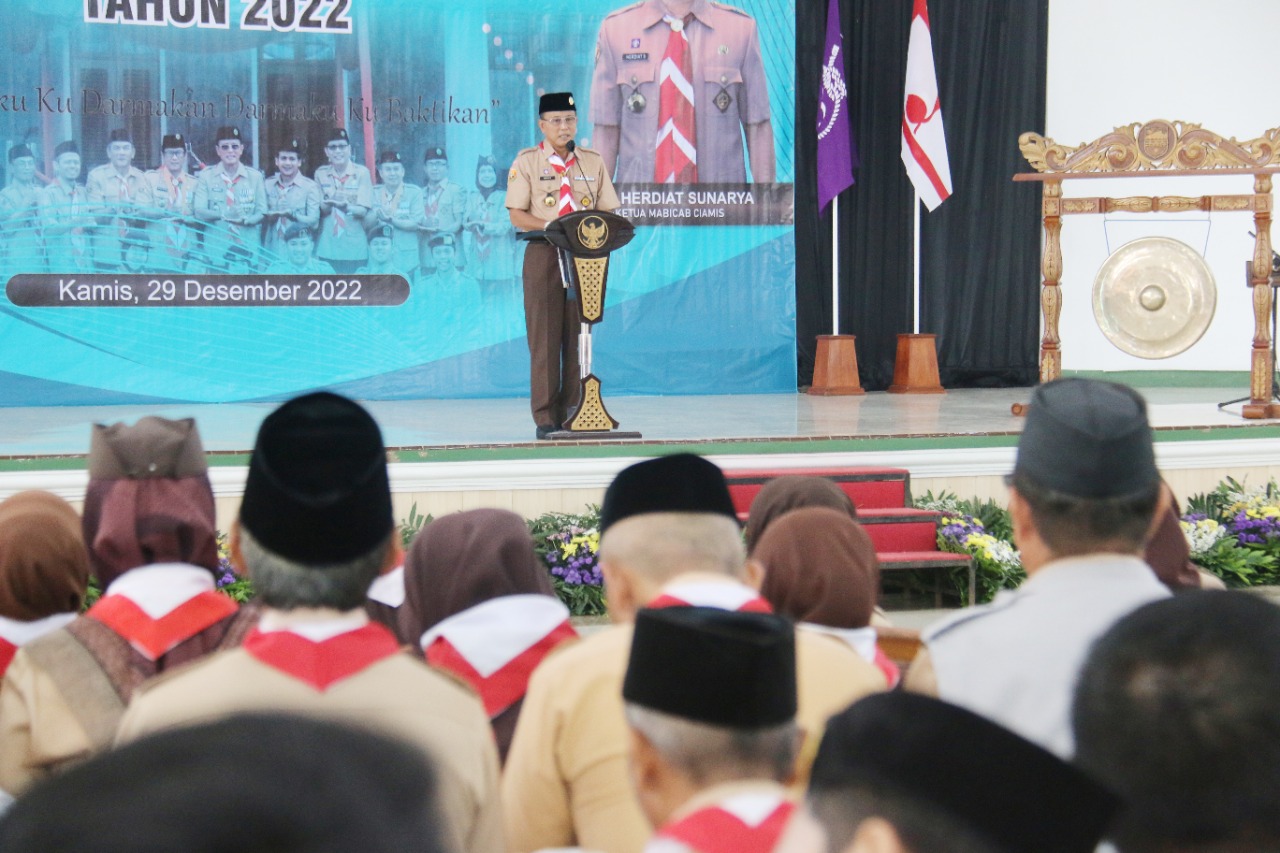 Pramuka Merupakan Wadah Pembinaan Guna Mencetak Generasi Yang Tangguh