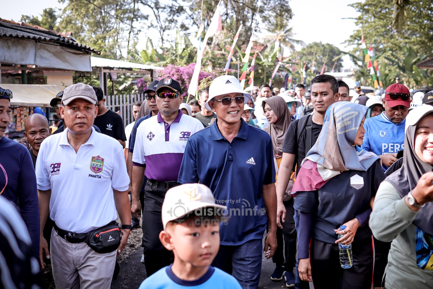 Ribuan Warga Tumpah Ikuti Jalan Sehat, Bupati Ciamis Sebut Hari Jadi Milik Seluruh Masyarakat