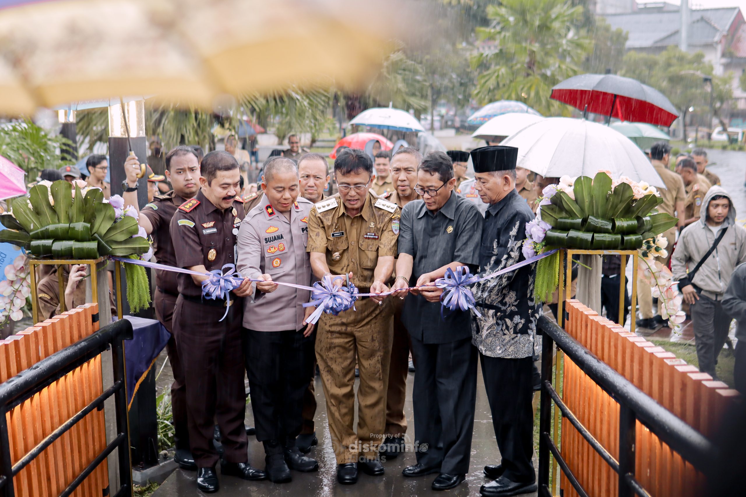 Food Court Alun-Alun Ciamis Resmi Dibuka, Bupati: Harus Jadi yang Terbaik dan Terindah di Jawa Barat