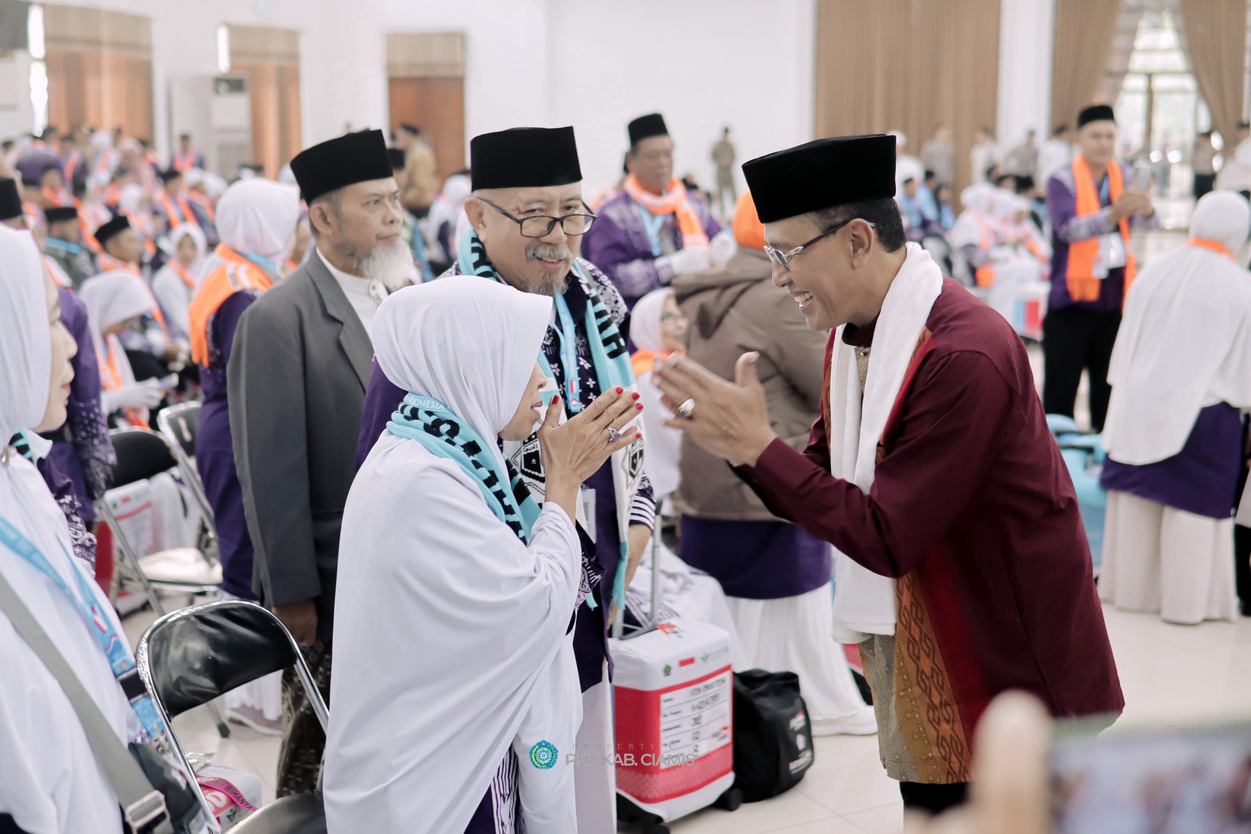 Pemkab Ciamis Lepas 182 Calon Haji Kloter 32: Wujud Komitmen Pelayanan Optimal bagi Umat
