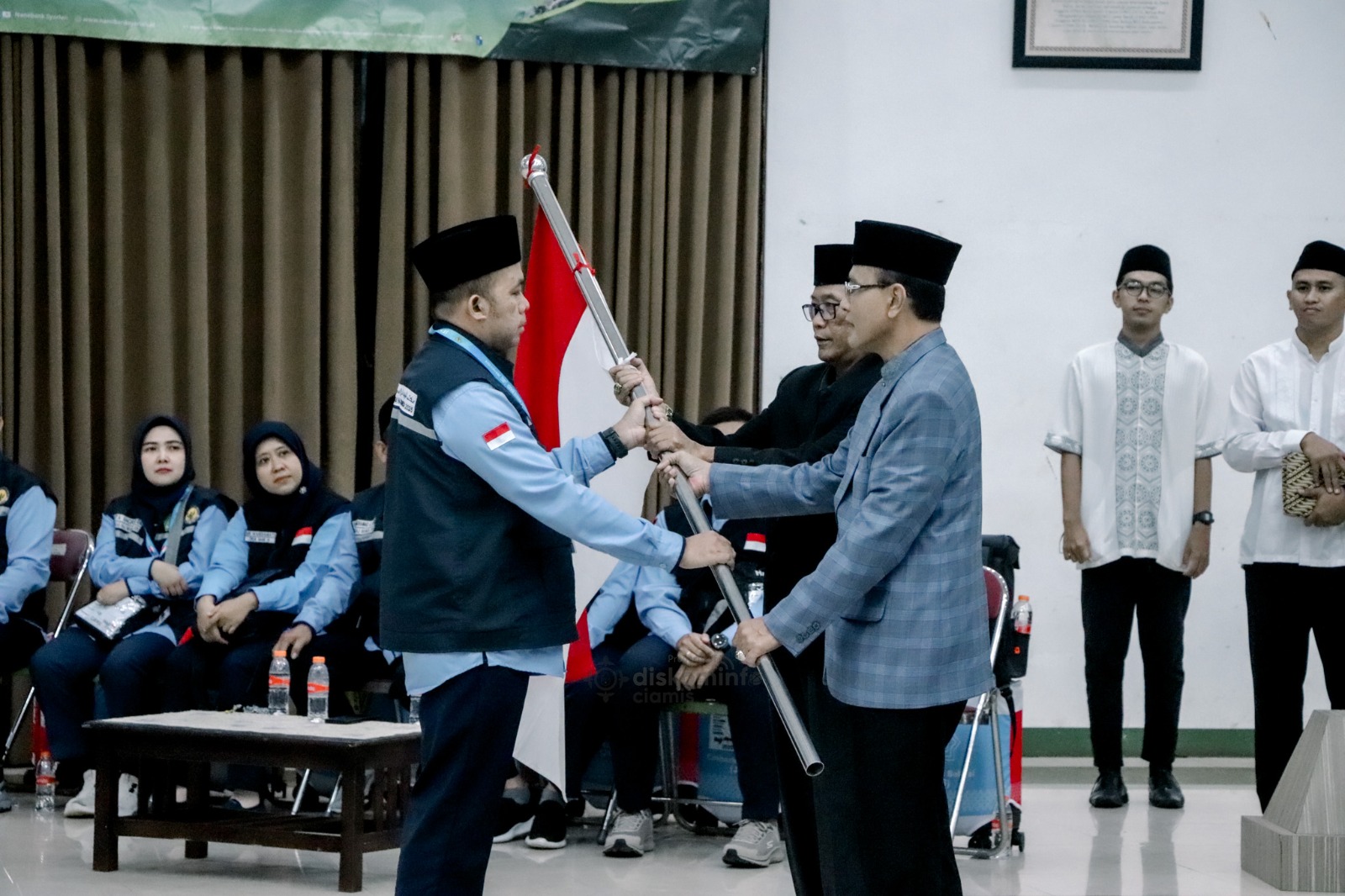 Kloter 48 & 49 Calon Jemaah Haji Ciamis Dilepas: Bupati Herdiat Sampaikan Pesan Khusus untuk Para Jemaah